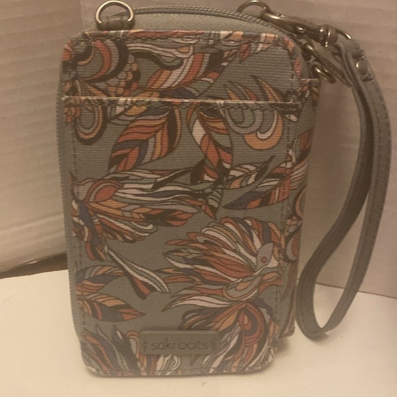 EUC. Sakroots bohemian style multi gray wristlet/wallet. - Picture 2 of 15